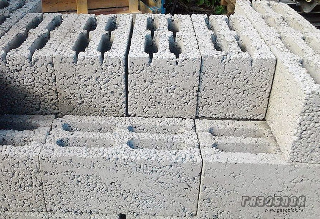Дом из газобетона и керамзитобетона что лучше фото к статье
