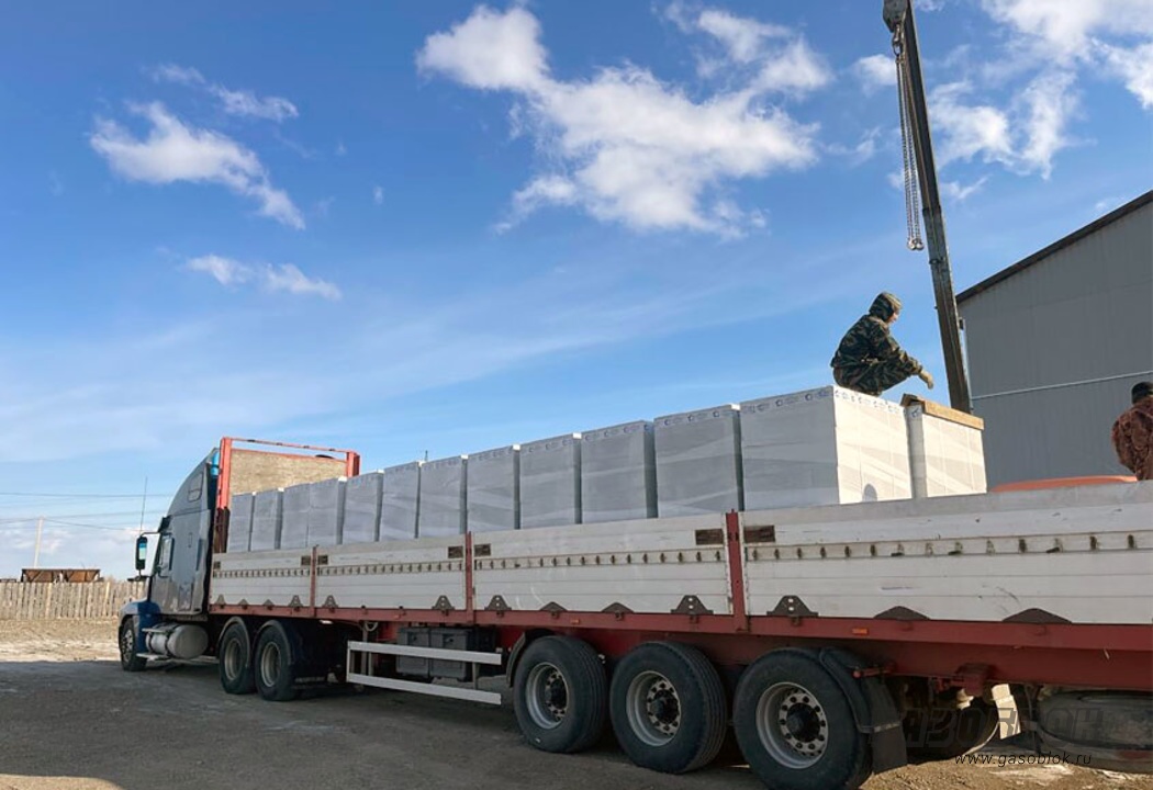 Правильно довозим, разгружаем и храним газобетон фото к статье