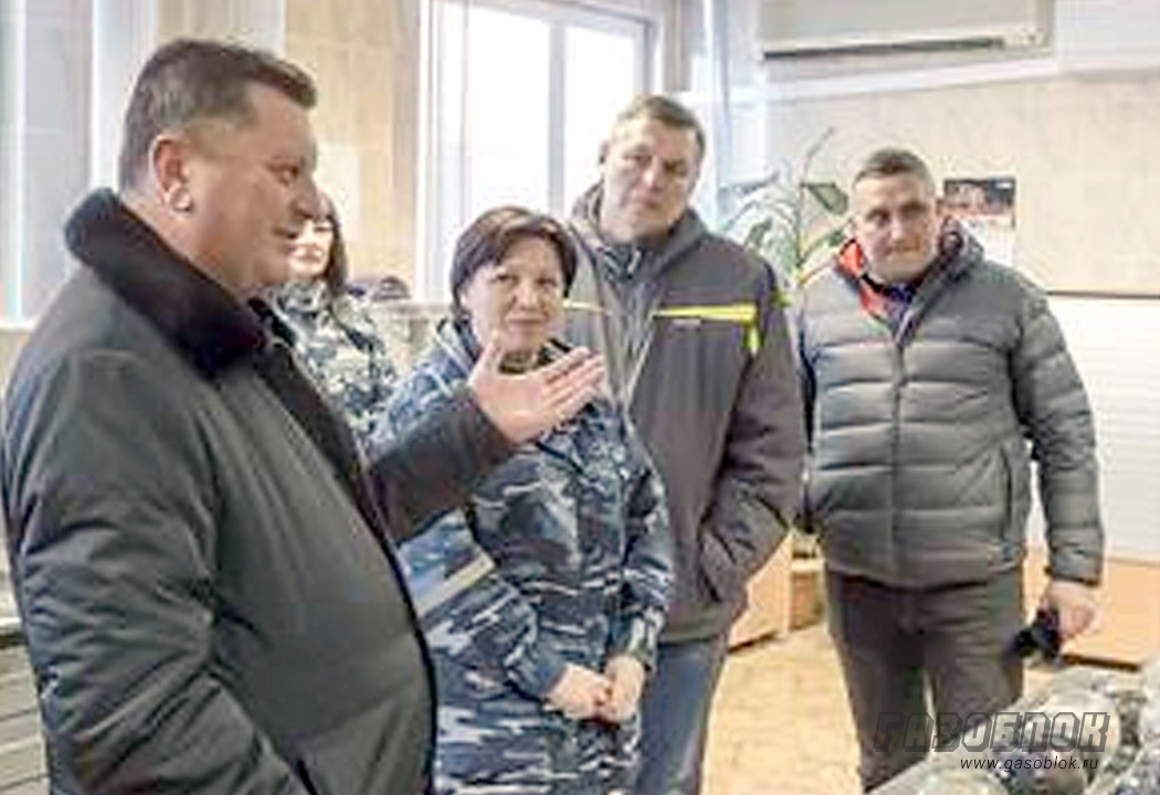 Призы лауреатам и победителям 14-го профконкурса, фото к новости